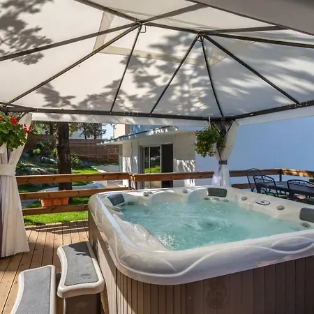 Bila Vila - Where Life Meets Luxury & Nature 스플리트